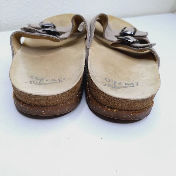 Dansko Dayna Buckle Sandals Slides 39 /US 8.5 9 Suede Leather Stone Taupe Vibram - Picture 6 of 10